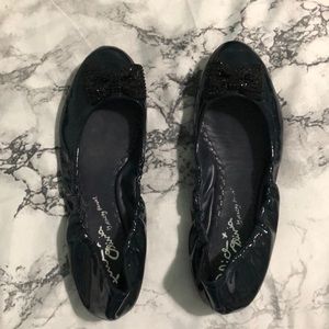 Alice and Olivia ballerina flats